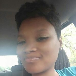 Meet your Posher, Shakeena