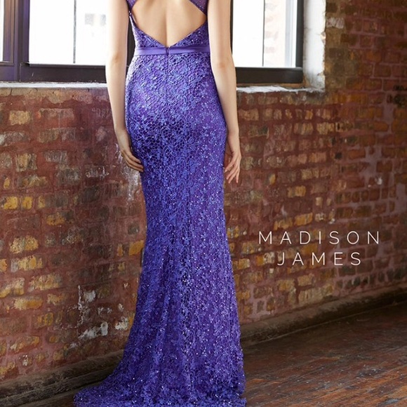 🎉Glam Style HP🎉Madison James formal gown - Picture 4 of 4