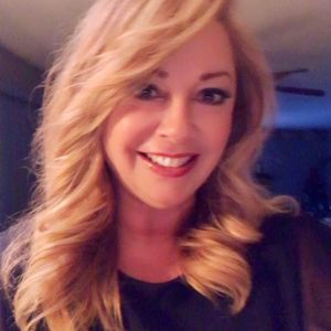 Meet your Posher, Corinne