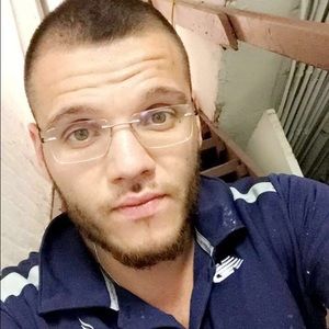 Meet your Posher, Johnny