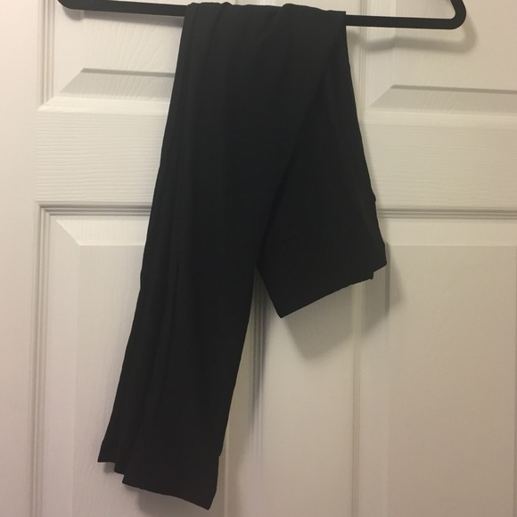 LuLaRoe OS Black Leggings