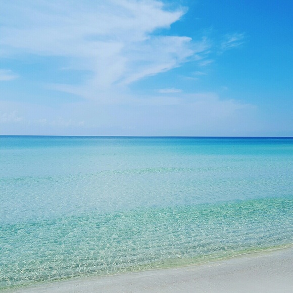 Meet your Posher, Laurie - Picture 3 of 4