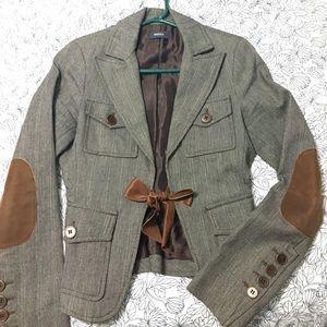 Sale⚠️ Cute detailed jacket