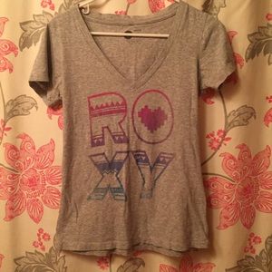 Grey V-neck Roxy T-shirt size medium