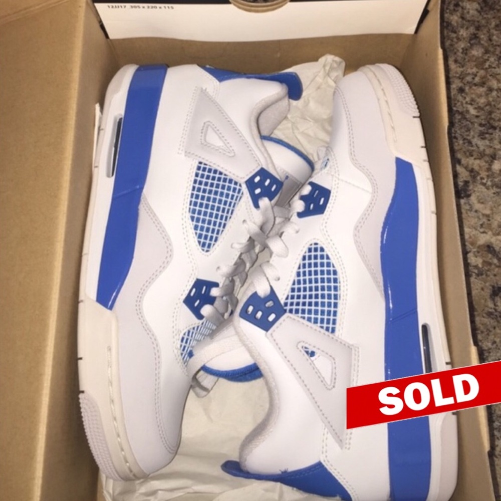 Air Jordan Retro 4 Blue