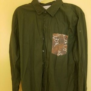 Olive buttondown shirt good-excellent quality