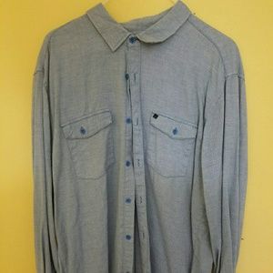 Laid back blue buttondown shirt