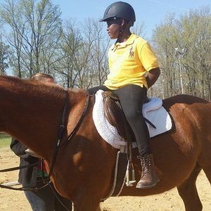 Meet your Posher, Amity