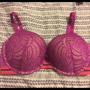 Victoria's Secret Bra - 36DDD