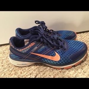 Nike Women's shoes