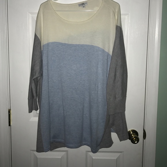 Susan graver sweater - Picture 1 of 2