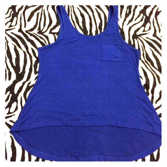 Royal Blue Flowy top w/pocket  NWOT Sz L - Picture 4 of 5