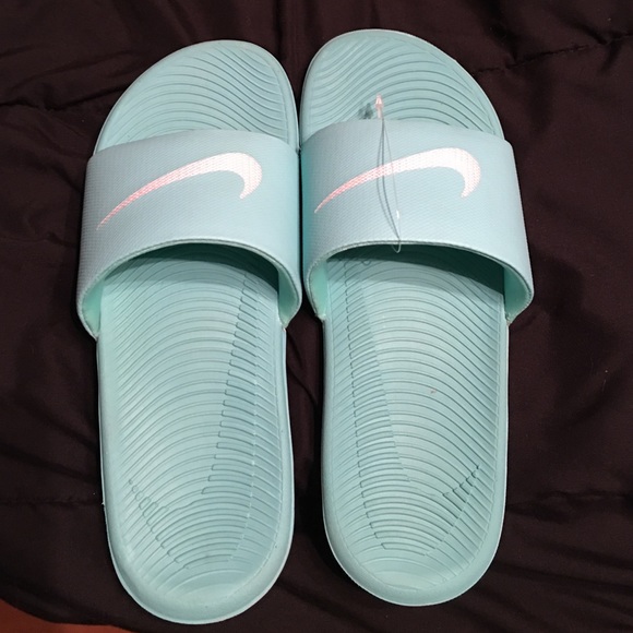 Nike size 9 NEW