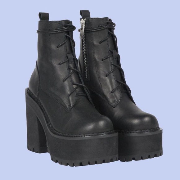 Unif Choke Boot