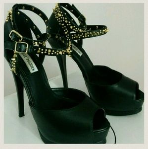 Steve Madden Opozed Black Multi Heel w/ Gold Spike