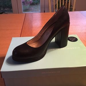 BC brand new black pumps