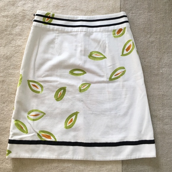 ❌SOLD❌Anthropologie bird skirt - Picture 3 of 4