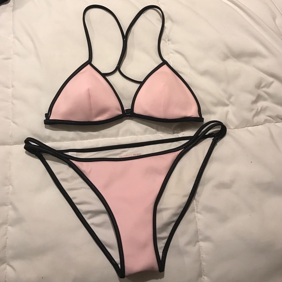 Triangl look alike bikini