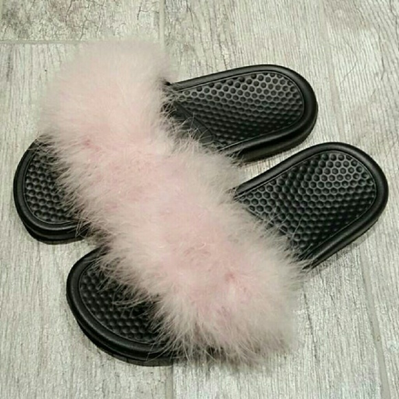Furry Nike Slides - Picture 2 of 2