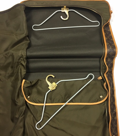 LOUIS VUITTON Garment Travel Bag (ONE Bag ONLY!) - Picture 5 of 8
