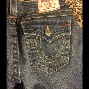 True Religion Becky Lightly Distressed Jeans 28x31