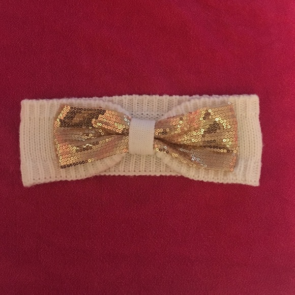 Gold bow headband