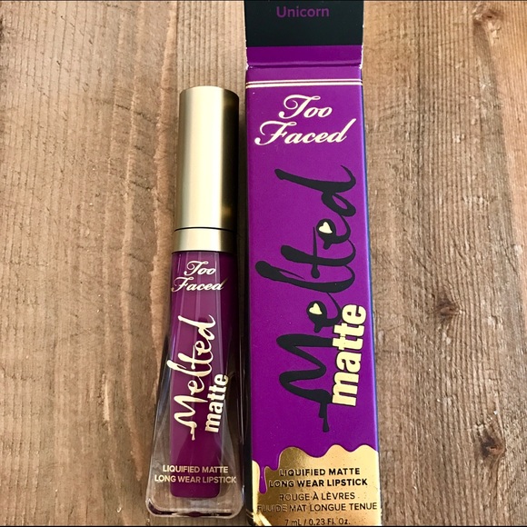 Too faced Melted matte lipstick