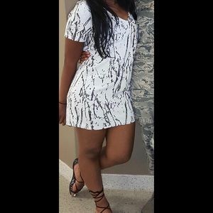 Black & white T-shirt dress.