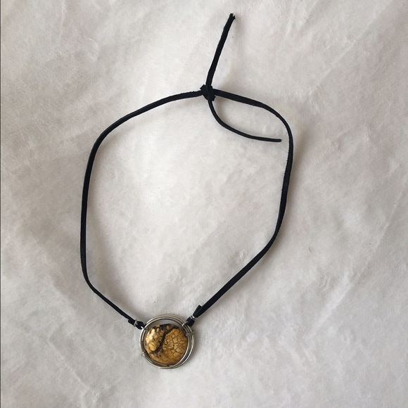 Yellowstone, wire wrapped choker. Black suede! 💌 - Picture 2 of 2