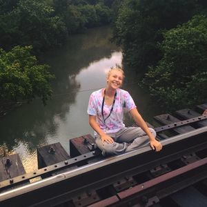 Meet your Posher, Alexis