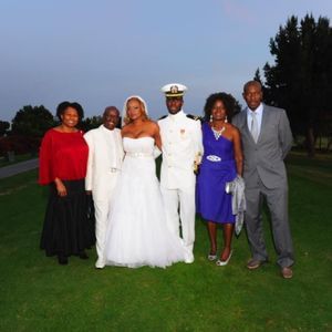 Meet your Posher, Tunji