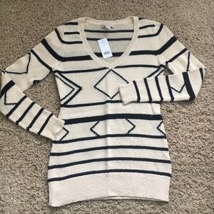 Fashion print lightweight sweater