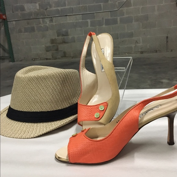 Shoes - Picture 4 of 4