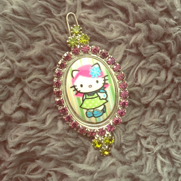 Tarina Tarantino Hello Kitty Hair Pin
