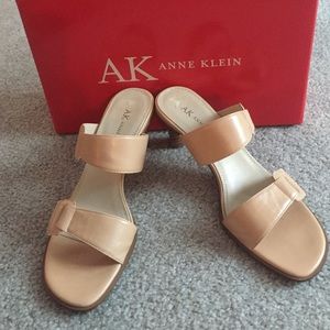Anne Klein KK Bengal Nude Heels