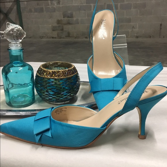 Shoes - Picture 2 of 3