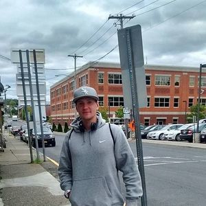 Meet your Posher, Eric