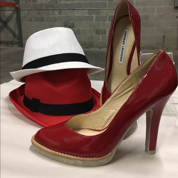Shoes - Picture 2 of 4