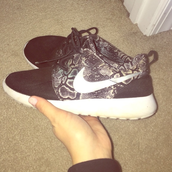 Nike Roshes