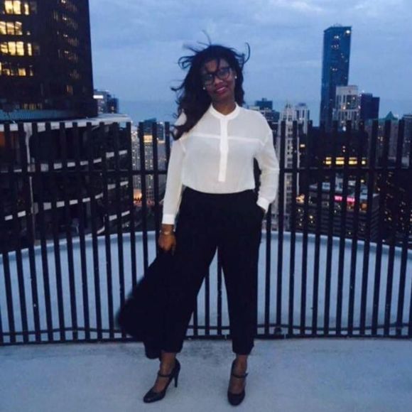 Meet your Posher, Ladonna - Picture 1 of 1