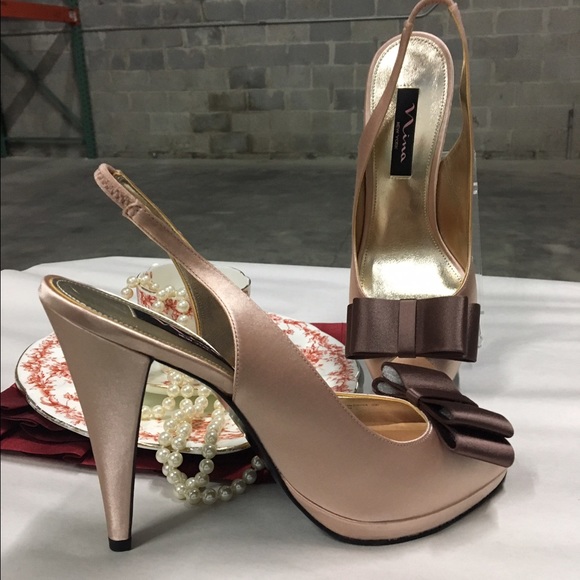 Shoes - Picture 3 of 3