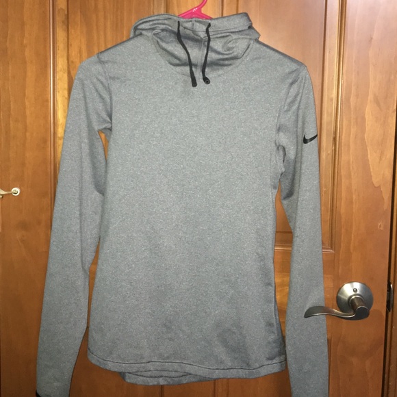 NIKE PRO DRI-FIT HYPERWARM FUNNEL NECK PULLOVER