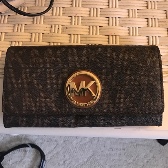 MICHAEL KORS WALLET