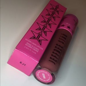 Jeffree Star velour liquid lipstick in Gemini