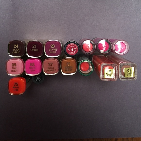 Lipstick bundle SALE TONIGHT ONLY