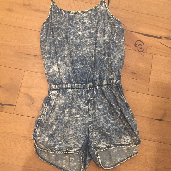 Jean romper - Picture 3 of 3