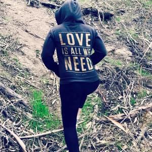 Meet your Posher, Stephany