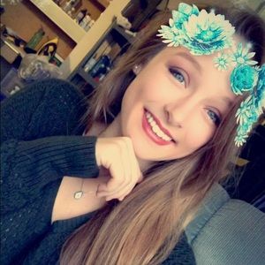 Meet your Posher, Brigette