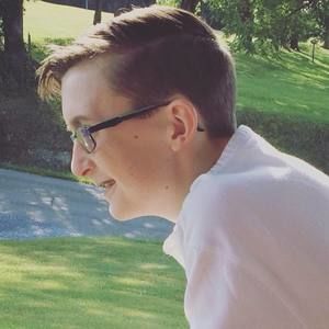 Meet your Posher, Eli