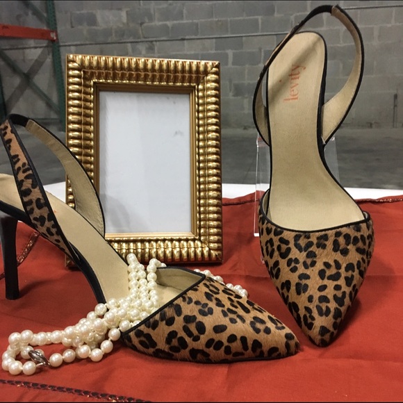 Shoes - Picture 3 of 3